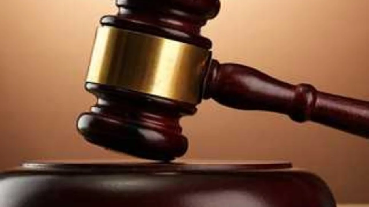 النيابة تحبس عاطلاً سرق هاتفاً تحت تهديد السلاح في منطقة المرج